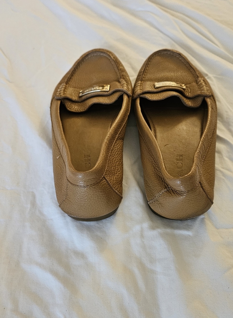 Coach Women’s Brown Pebbled Leather Loafers with Gold Plaque, Size 10 - Picture 2 of 3